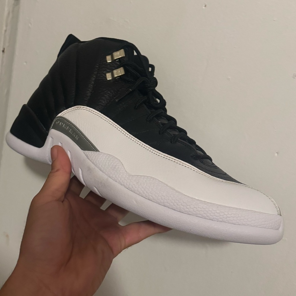 Air Jordan retro 12 play offs 2022 size 11 - Picture 2 of 4